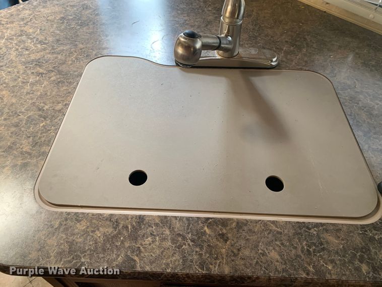 image for item MM9765 2011 Rockwood Signature Ultra Lite  camper