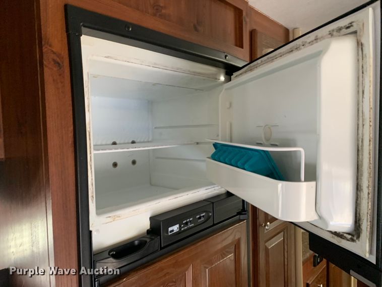 image for item MM9765 2011 Rockwood Signature Ultra Lite  camper