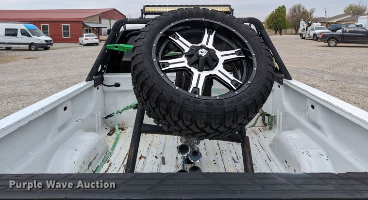 image for item MN9799 2011 GMC Sierra 1500  Crew Cab pickup truck