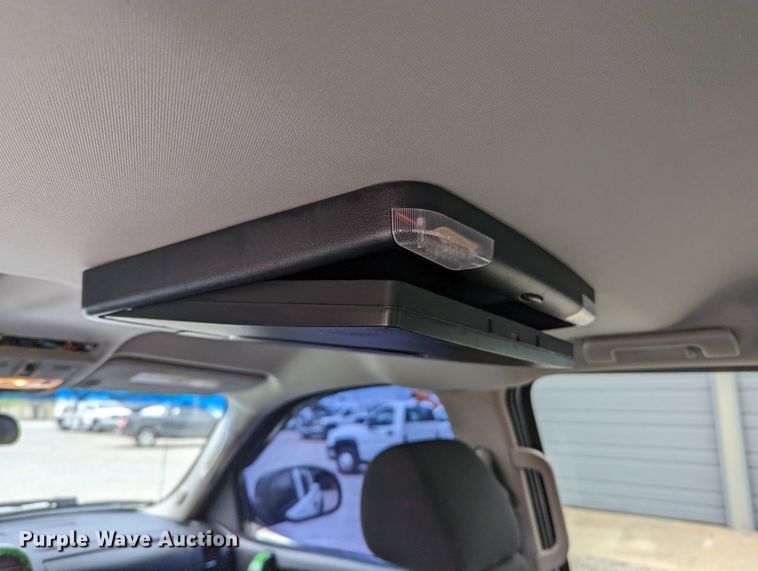 image for item MN9799 2011 GMC Sierra 1500  Crew Cab pickup truck