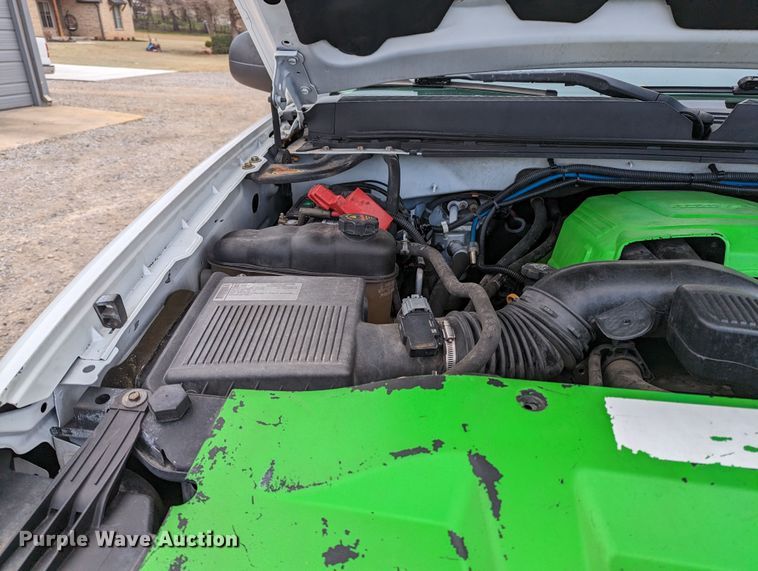 image for item MN9799 2011 GMC Sierra 1500  Crew Cab pickup truck