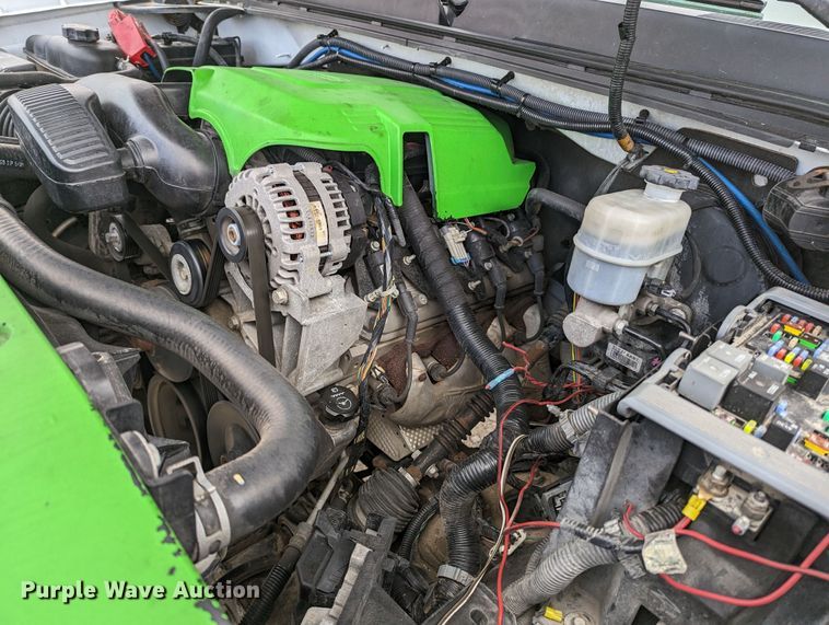 image for item MN9799 2011 GMC Sierra 1500  Crew Cab pickup truck