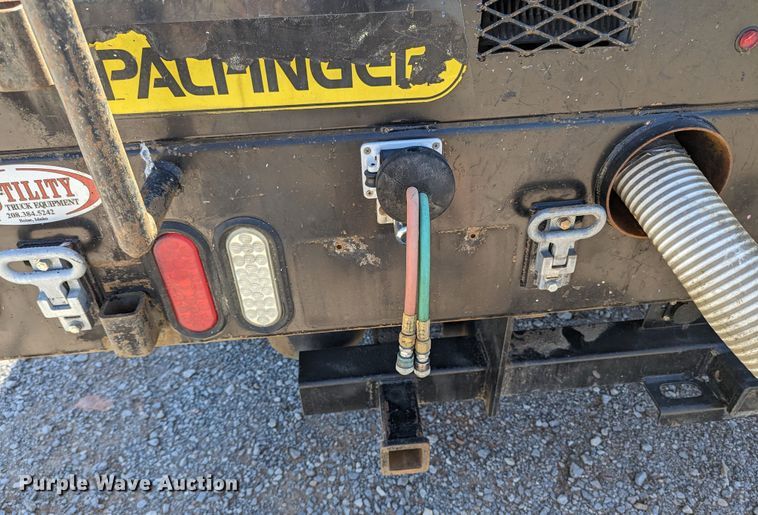 image for item MN9806 2017 Ford F550 Super Duty  vacuum truck