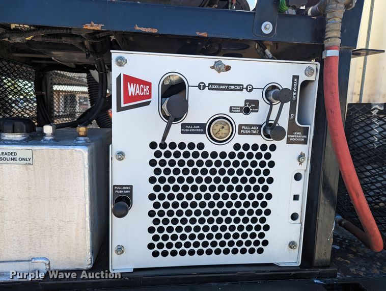 image for item MN9806 2017 Ford F550 Super Duty  vacuum truck