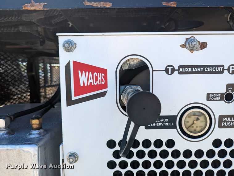 image for item MN9806 2017 Ford F550 Super Duty  vacuum truck