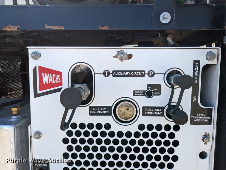 image for item MN9806 2017 Ford F550 Super Duty  vacuum truck