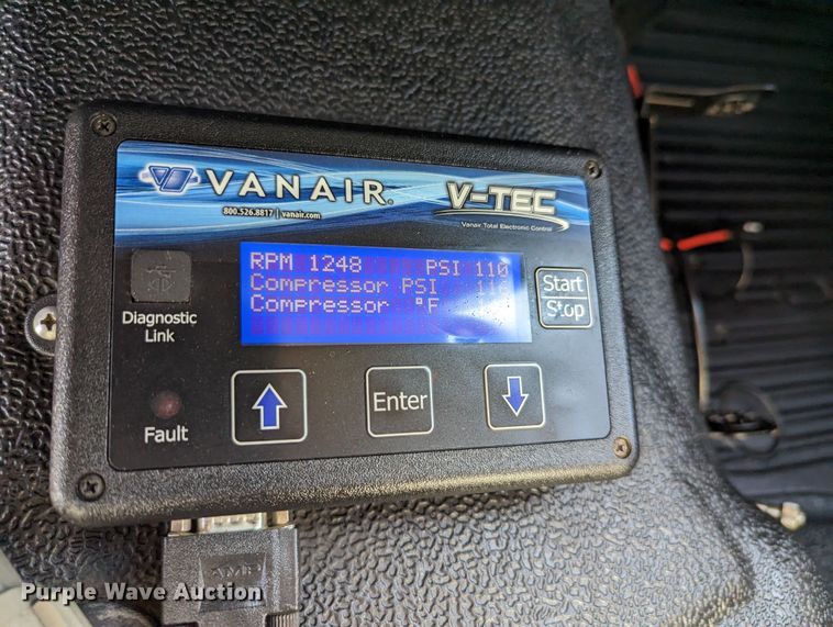 image for item MN9806 2017 Ford F550 Super Duty  vacuum truck