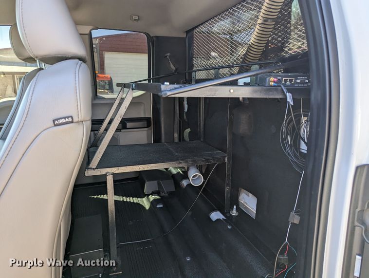 image for item MN9806 2017 Ford F550 Super Duty  vacuum truck