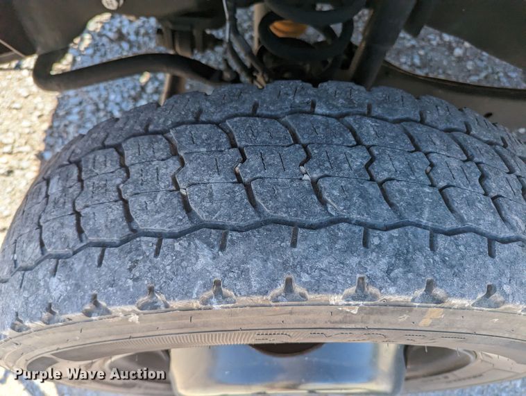 image for item MN9806 2017 Ford F550 Super Duty  vacuum truck