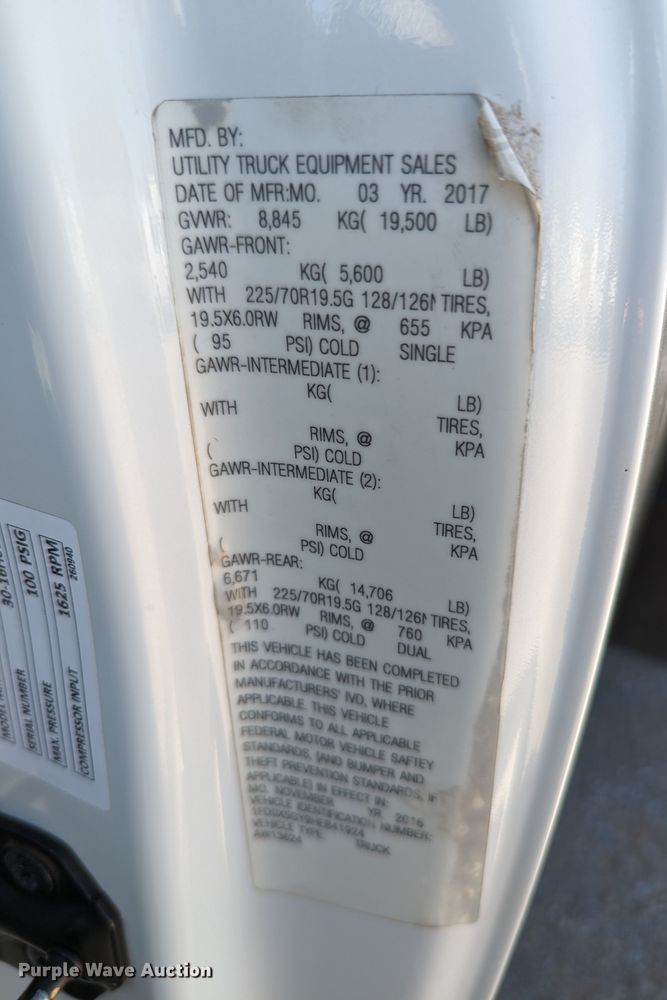 image for item MN9806 2017 Ford F550 Super Duty  vacuum truck