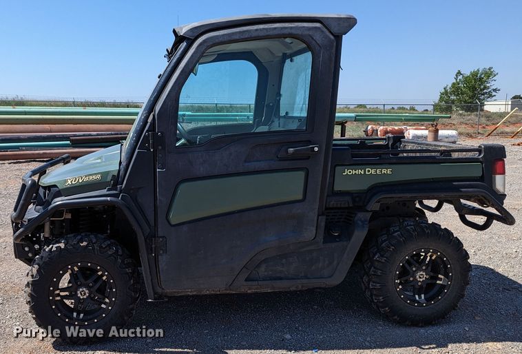 image for item MN9992 2020 John Deere XUV835R  utility vehicle