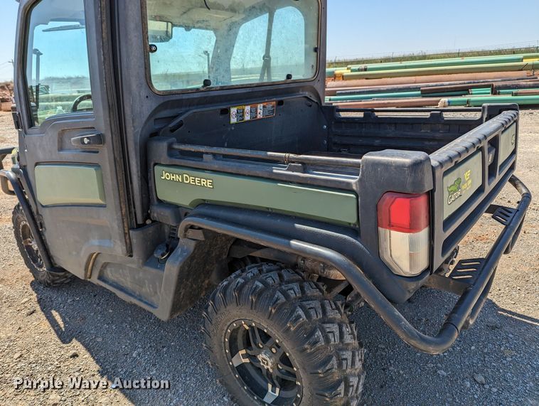 image for item MN9992 2020 John Deere XUV835R  utility vehicle