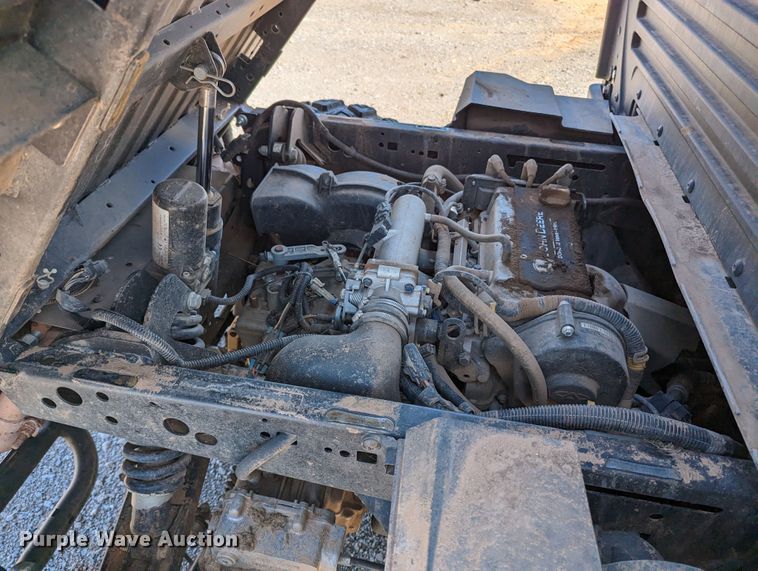 image for item MN9992 2020 John Deere XUV835R  utility vehicle