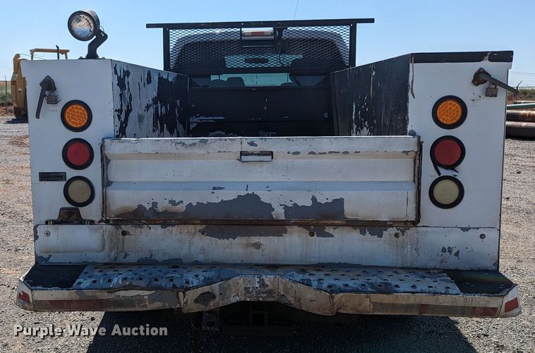 image for item MN9994 2011 Ford F350 Super Duty  SuperCab utility bed pickup truck