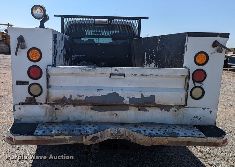 image for item MN9994 2011 Ford F350 Super Duty  SuperCab utility bed pickup truck