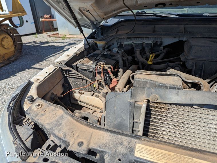 image for item MN9994 2011 Ford F350 Super Duty  SuperCab utility bed pickup truck