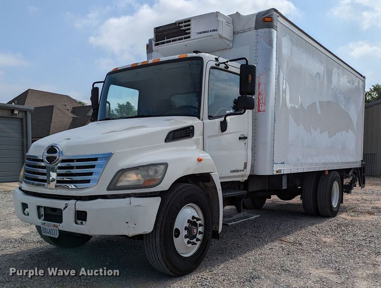image for item MN9998 2010 Hino 268  refrigerated truck