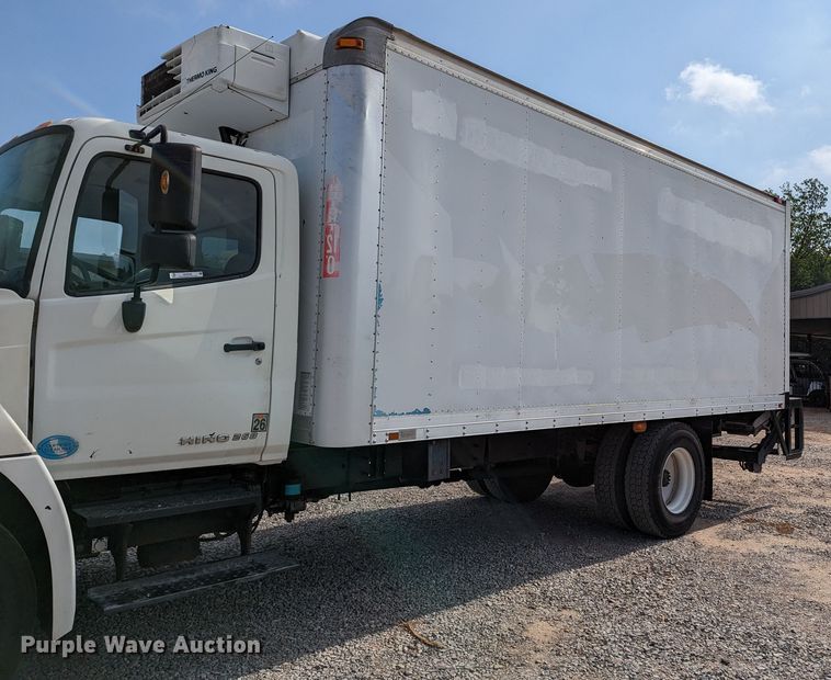 image for item MN9998 2010 Hino 268  refrigerated truck