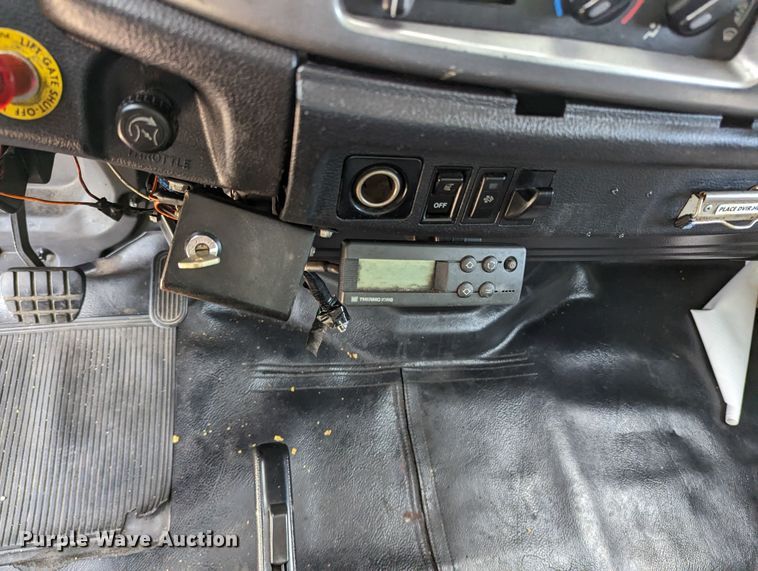 image for item MN9998 2010 Hino 268  refrigerated truck