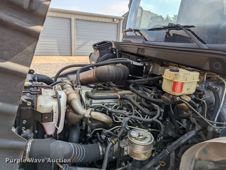 image for item MN9998 2010 Hino 268  refrigerated truck