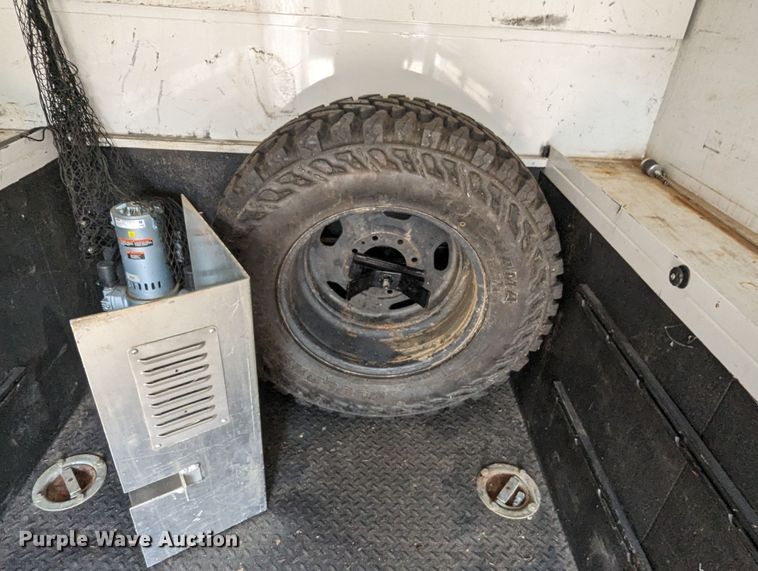 image for item MN9999 2011 Ford  F350 Super Duty  SuperCab utility bed pickup truck