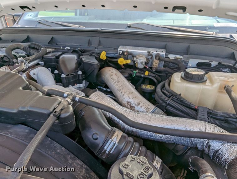 image for item MN9999 2011 Ford  F350 Super Duty  SuperCab utility bed pickup truck