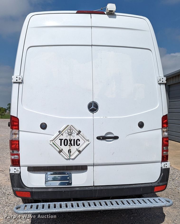 image for item MO9001 2011 Mercedes Benz Sprinter  van