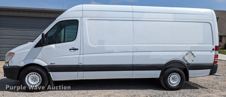 image for item MO9001 2011 Mercedes Benz Sprinter  van