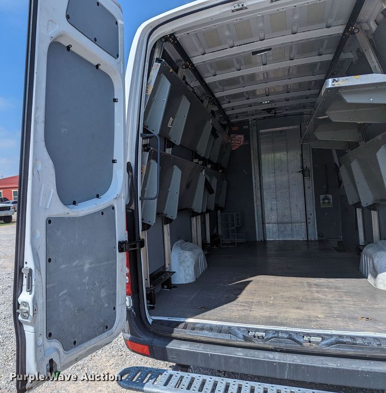 image for item MO9001 2011 Mercedes Benz Sprinter  van