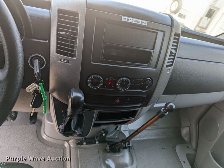 image for item MO9001 2011 Mercedes Benz Sprinter  van