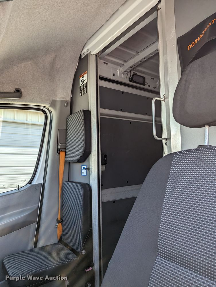 image for item MO9001 2011 Mercedes Benz Sprinter  van