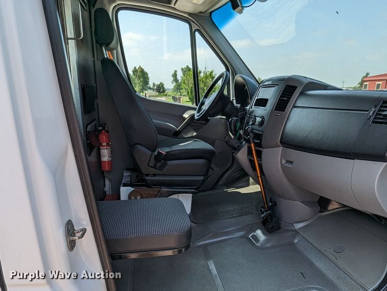 image for item MO9001 2011 Mercedes Benz Sprinter  van