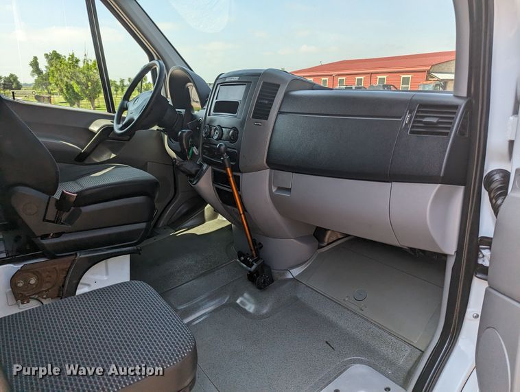 image for item MO9001 2011 Mercedes Benz Sprinter  van