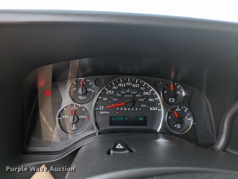 image for item MO9002 2009 Chevrolet Express 1500  van