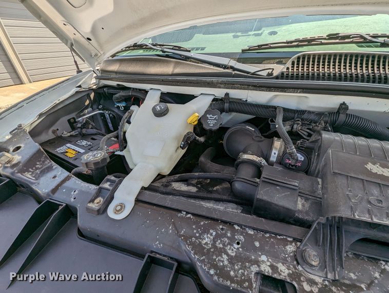 image for item MO9002 2009 Chevrolet Express 1500  van