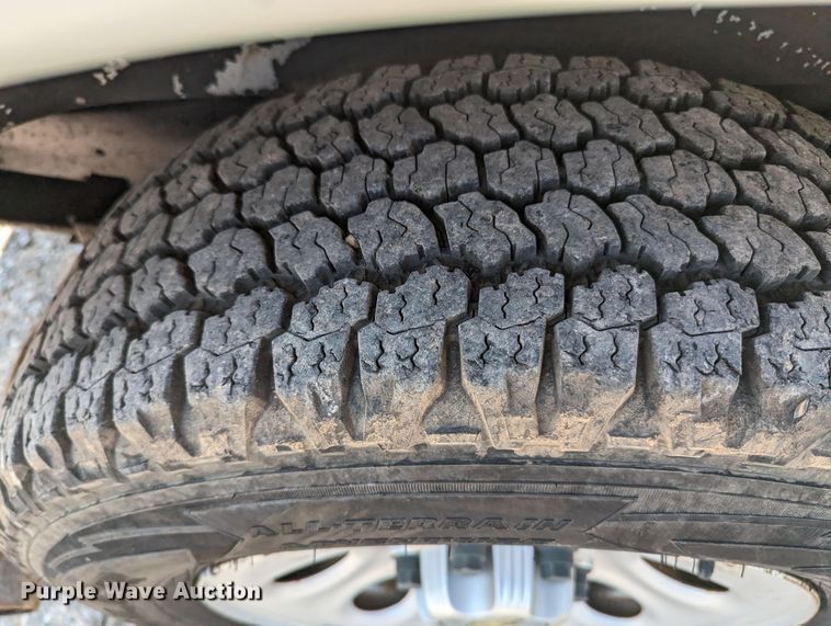 image for item MO9002 2009 Chevrolet Express 1500  van