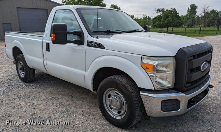 image for item MO9004 2012 Ford F250 Super Duty  pickup truck