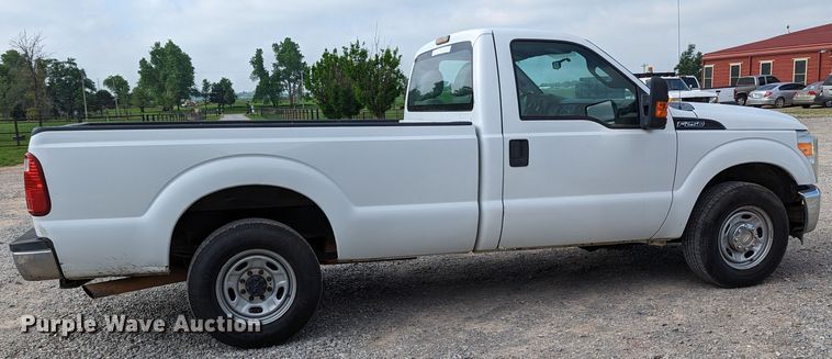 image for item MO9004 2012 Ford F250 Super Duty  pickup truck