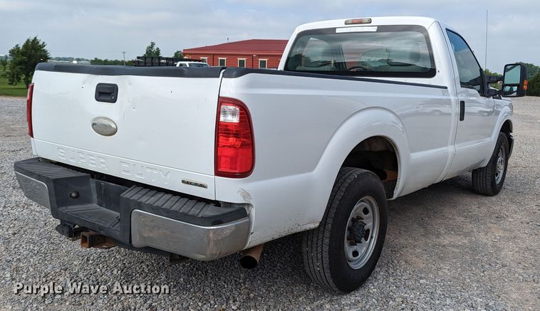 image for item MO9004 2012 Ford F250 Super Duty  pickup truck