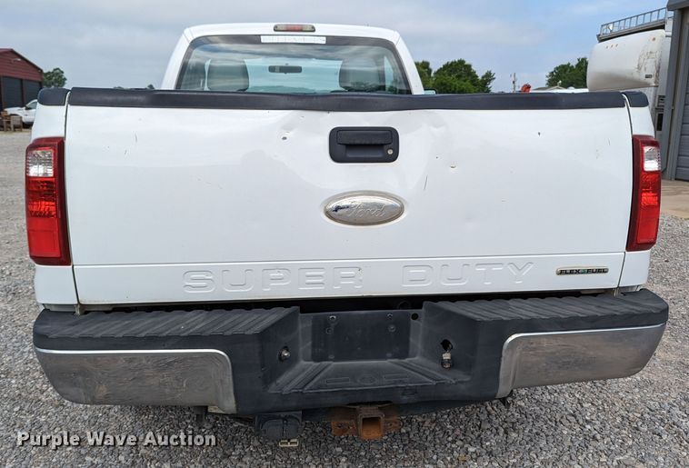 image for item MO9004 2012 Ford F250 Super Duty  pickup truck