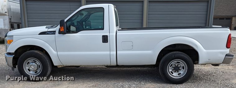 image for item MO9004 2012 Ford F250 Super Duty  pickup truck