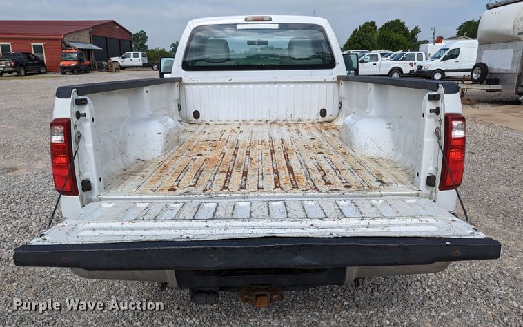 image for item MO9004 2012 Ford F250 Super Duty  pickup truck