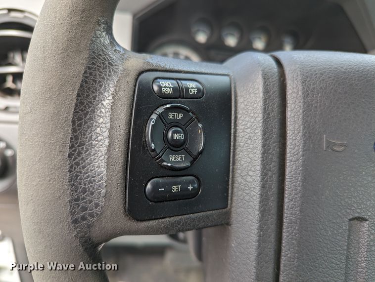 image for item MO9004 2012 Ford F250 Super Duty  pickup truck