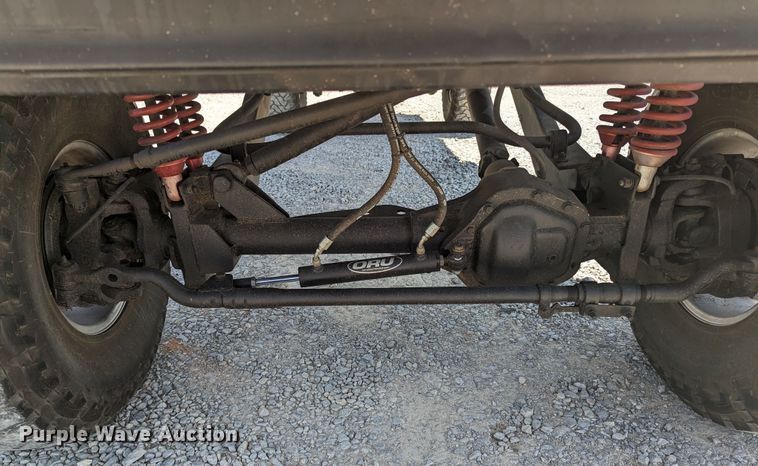 image for item MO9005 2003 Ford F350 Super Duty  Crew Cab pickup truck