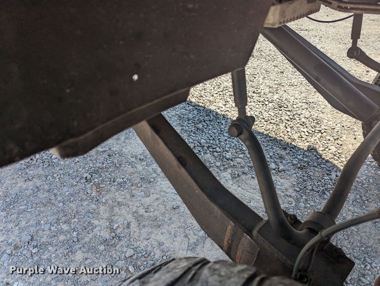 image for item MO9005 2003 Ford F350 Super Duty  Crew Cab pickup truck