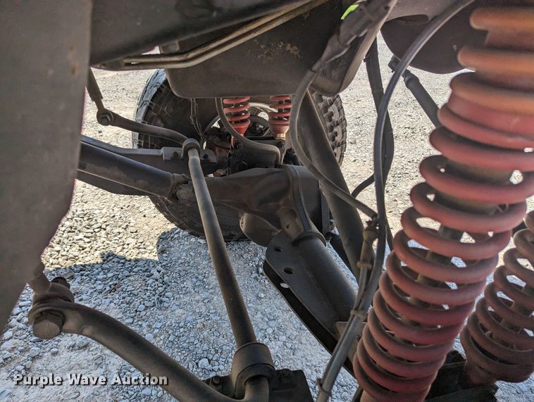 image for item MO9005 2003 Ford F350 Super Duty  Crew Cab pickup truck