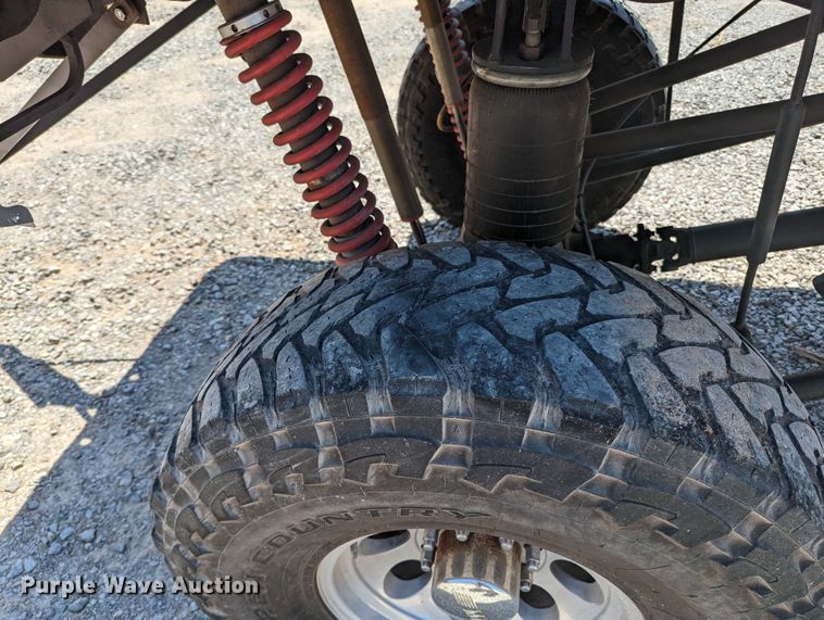 image for item MO9005 2003 Ford F350 Super Duty  Crew Cab pickup truck