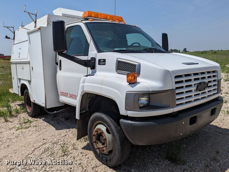 image for item MO9007 2006 Chevrolet C4500  utility / service truck