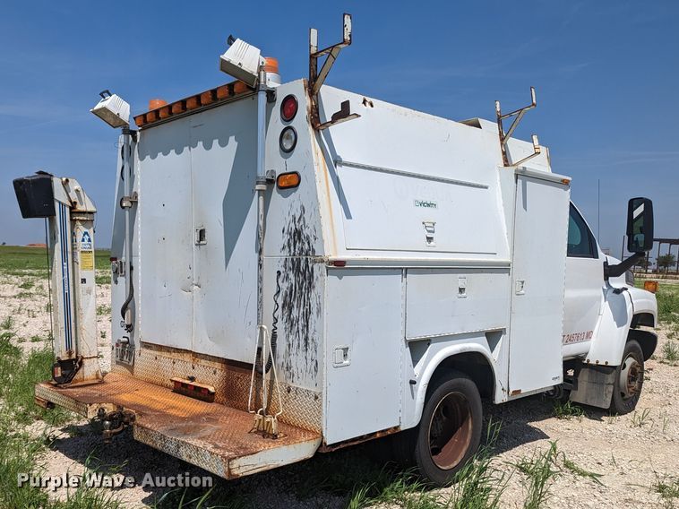 image for item MO9007 2006 Chevrolet C4500  utility / service truck