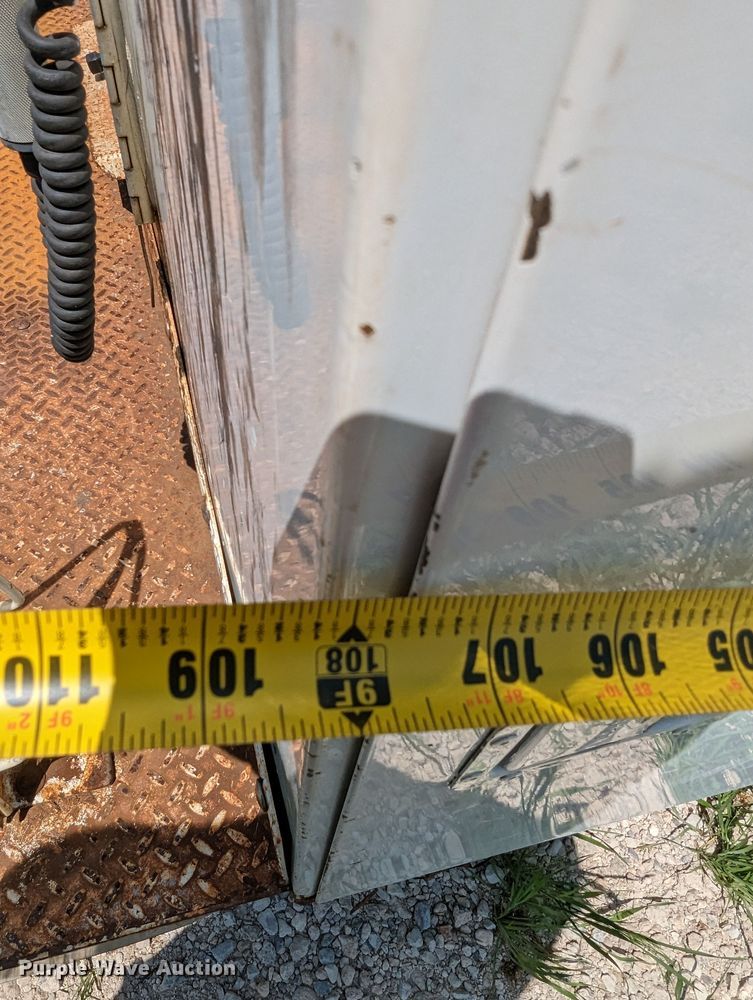 image for item MO9007 2006 Chevrolet C4500  utility / service truck